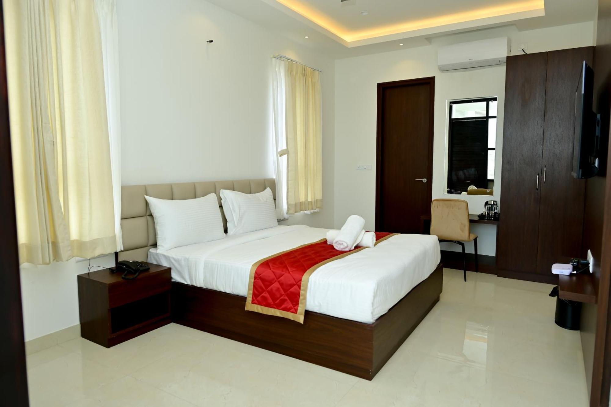 Downtown The Mallika Sapphire Chikmagalur Exterior photo