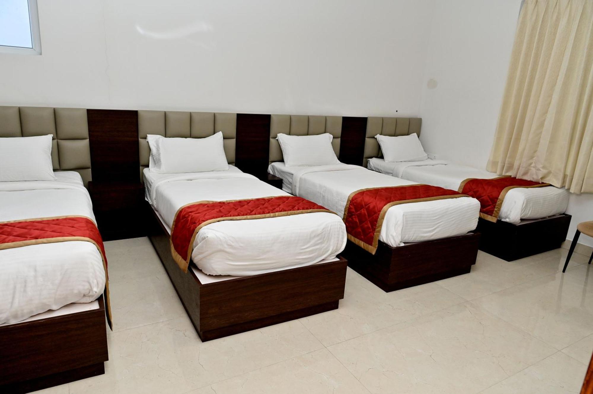 Downtown The Mallika Sapphire Chikmagalur Exterior photo